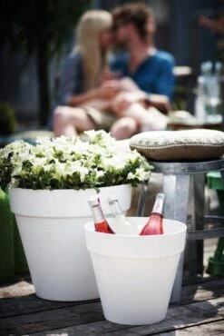 Elho Loft Urban Round 30 Antraciet 8 Elho Loft Urban Round 30 Antraciet -Deoosteindeonline Winkel elho loft urban round 30 antraciet 699x1048 62483186912a0 l