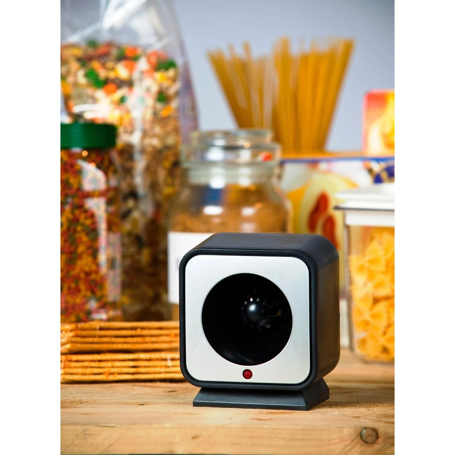 Nature Ultra Sonic Ratten / Muizen Verjager 4 Nature Ultra Sonic Ratten / Muizen Verjager - Afbeelding 2