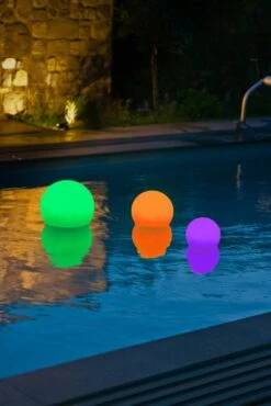 Ubbink Multibright Solarfloat 25cm -Deoosteindeonline Winkel ubbink multibright solarfloat 25cm 683x1024 641af40cbb6cf l